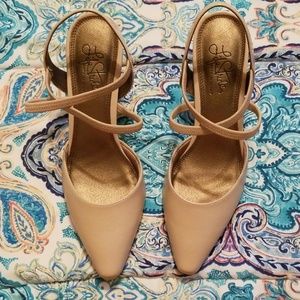 LifeStride Kitten Heels